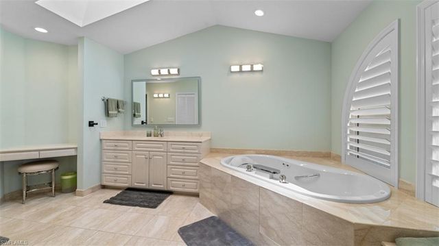 16918 Timberlakes DR, Fort Myers, FL 33908
