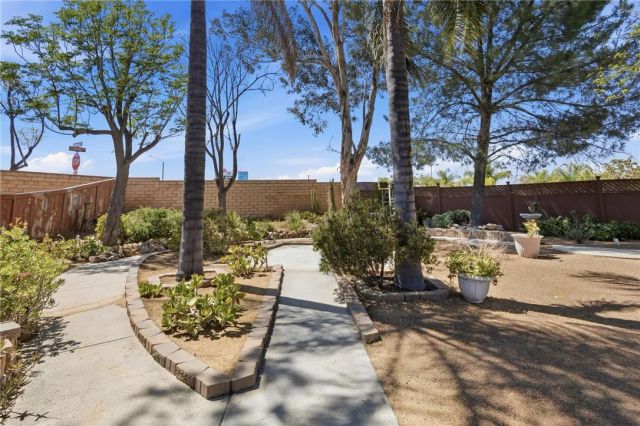 27261 Prominence Road, Menifee, CA 92586
