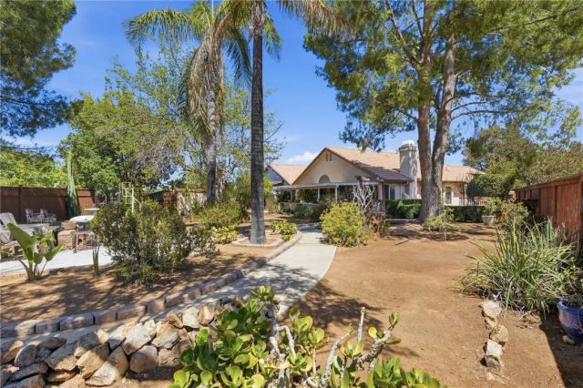 27261 Prominence Road, Menifee, CA 92586