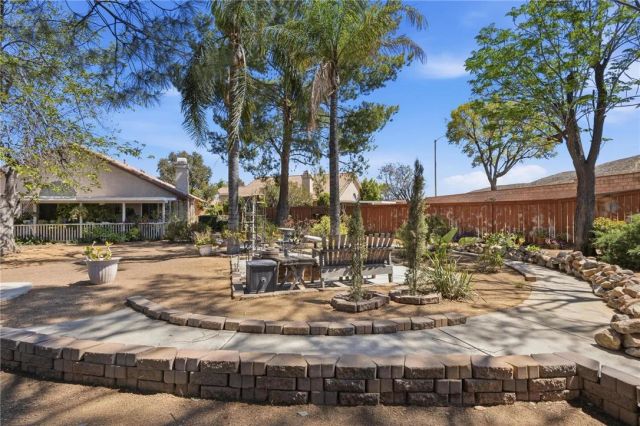 27261 Prominence Road, Menifee, CA 92586