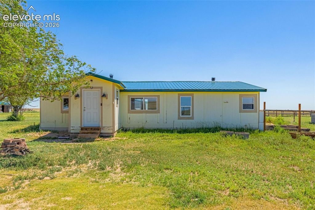 4465 S Johnson Road, Rush, CO 80833 — exterior
