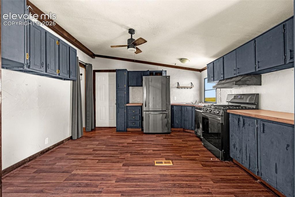 4465 S Johnson Road, Rush, CO 80833 — photo 3