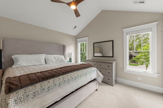 451 Lowell Avenue, Glen Ellyn, IL 60137