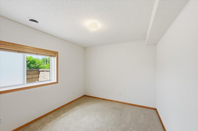 8262 Labont Way 5, Eden Prairie, MN 55344