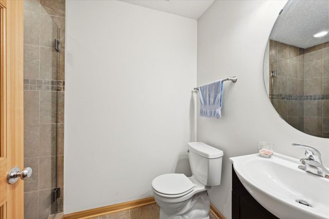8262 Labont Way 5, Eden Prairie, MN 55344