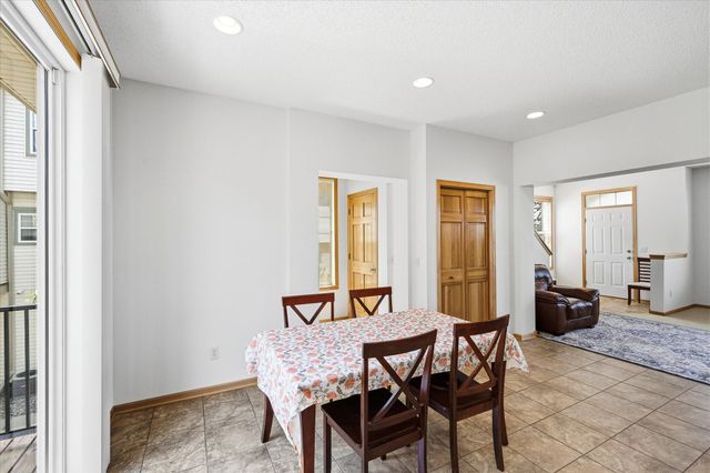 8262 Labont Way 5, Eden Prairie, MN 55344