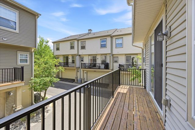 8262 Labont Way 5, Eden Prairie, MN 55344