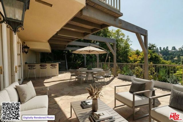 9430 Readcrest Drive, Beverly Hills, CA 90210