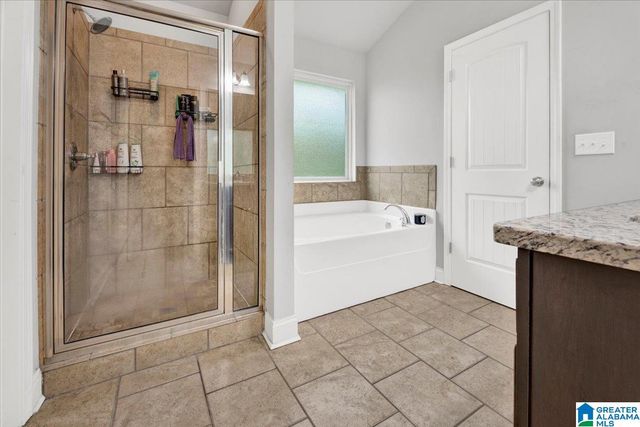 5146 MEADOWCREEK COURT, Bessemer, AL 35022