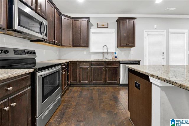5146 MEADOWCREEK COURT, Bessemer, AL 35022