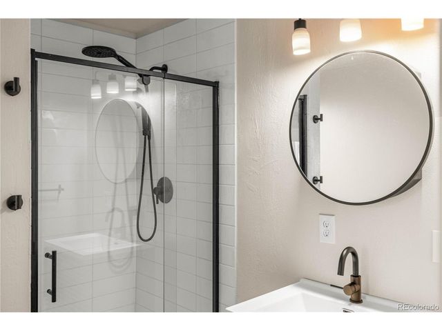 468 S Sherman St, Denver, CO 80209