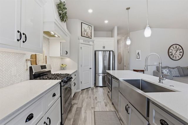 12120 Brinley Reign Drive, Yukon, OK 73099