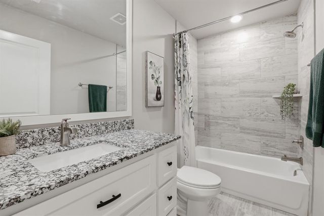 12120 Brinley Reign Drive, Yukon, OK 73099