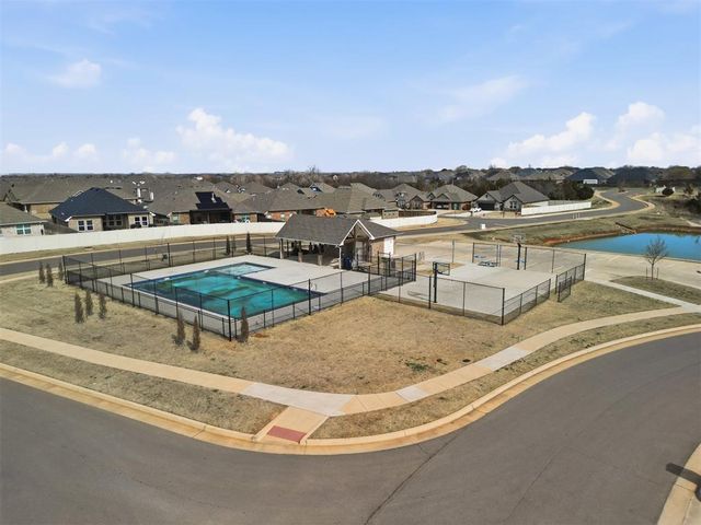 12120 Brinley Reign Drive, Yukon, OK 73099