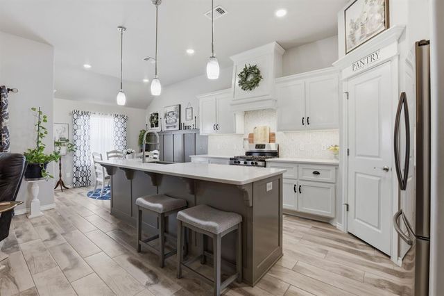 12120 Brinley Reign Drive, Yukon, OK 73099