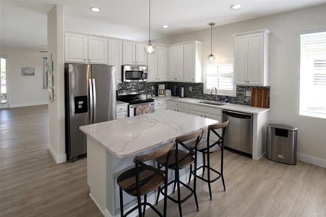 8820 HERITAGE SOUND DRIVE, Bradenton, FL 34212