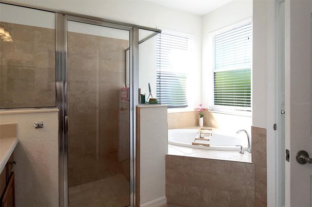 8820 HERITAGE SOUND DRIVE, Bradenton, FL 34212