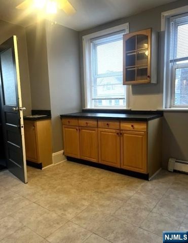 48 Dayton Street, Newark, NJ 07114