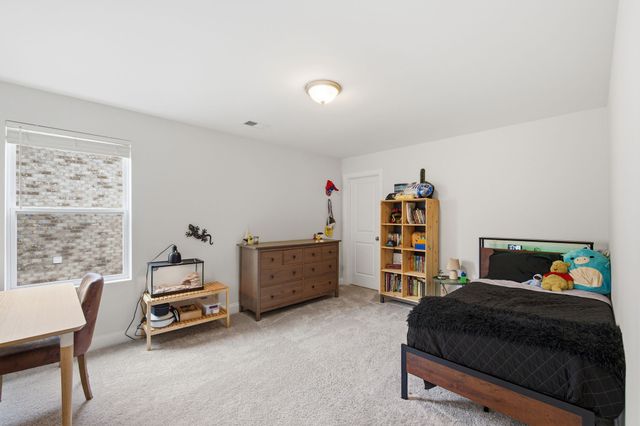 8045 Still Spring Ridge Dr, Nashville, TN 37221