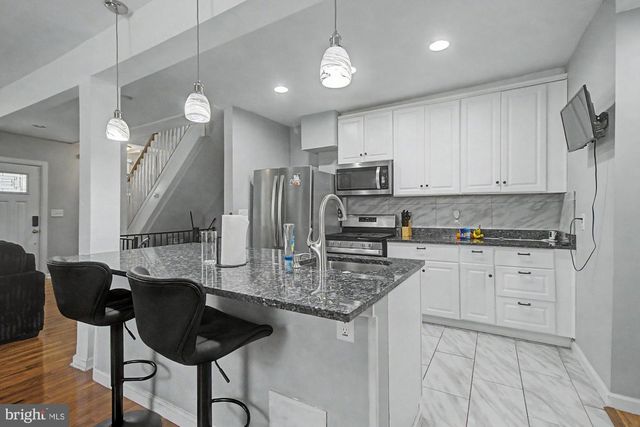 4922 IVANHOE AVE, Baltimore, MD 21212