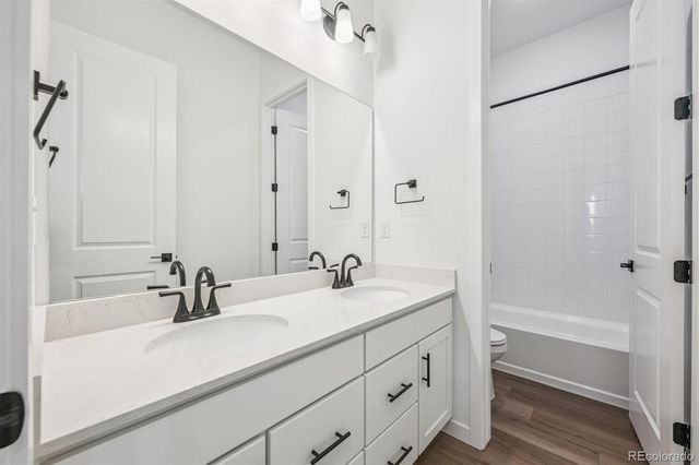 3795 Emerald Shore Circle, Loveland, CO 80538