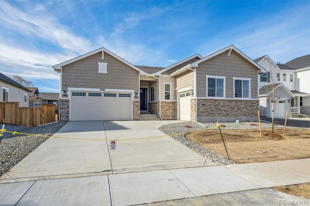 3795 Emerald Shore Circle, Loveland, CO 80538