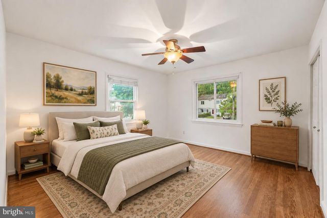 2304 FAIRVIEW TER, Alexandria, VA 22303