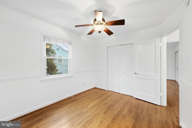 2304 FAIRVIEW TER, Alexandria, VA 22303