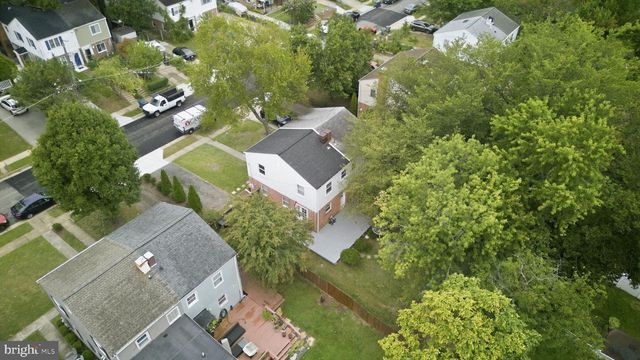 2304 FAIRVIEW TER, Alexandria, VA 22303
