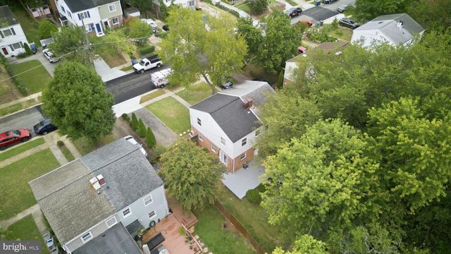 2304 FAIRVIEW TER, Alexandria, VA 22303