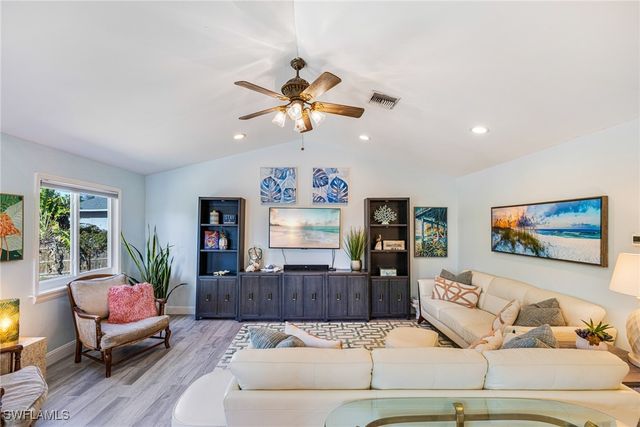 20520 Pine Tree LN, Estero, FL 33928