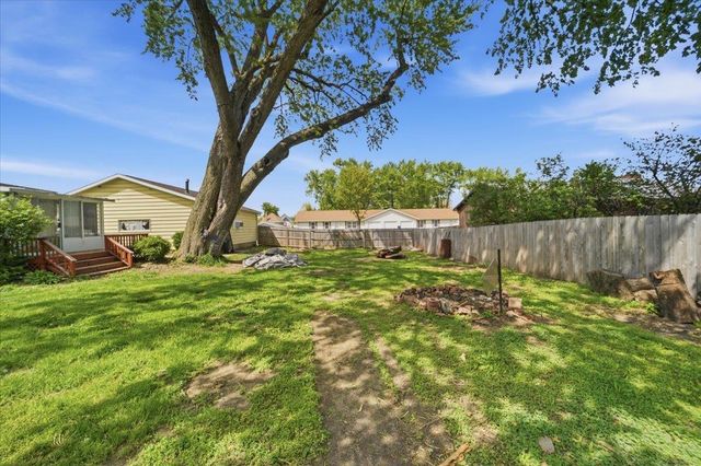 3137 Hammond Avenue, Waterloo, IA 50702