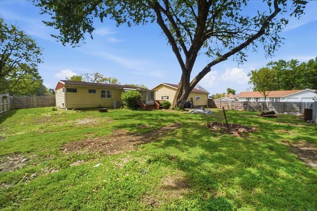 3137 Hammond Avenue, Waterloo, IA 50702