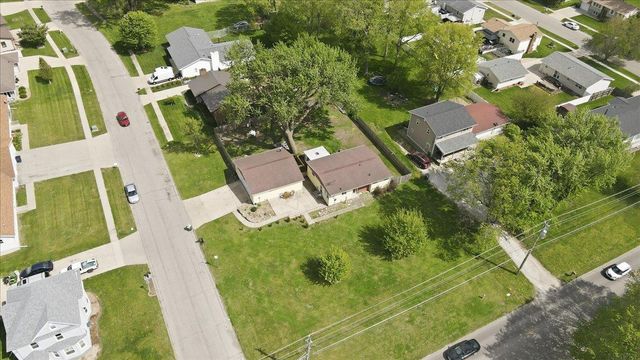 3137 Hammond Avenue, Waterloo, IA 50702