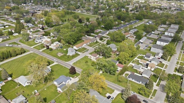 3137 Hammond Avenue, Waterloo, IA 50702