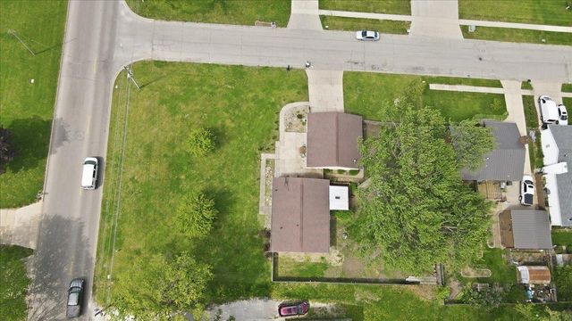 3137 Hammond Avenue, Waterloo, IA 50702
