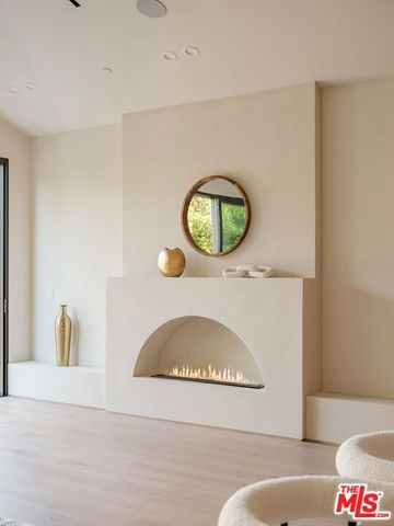 14647 Morrison Street, Sherman Oaks, CA 91403