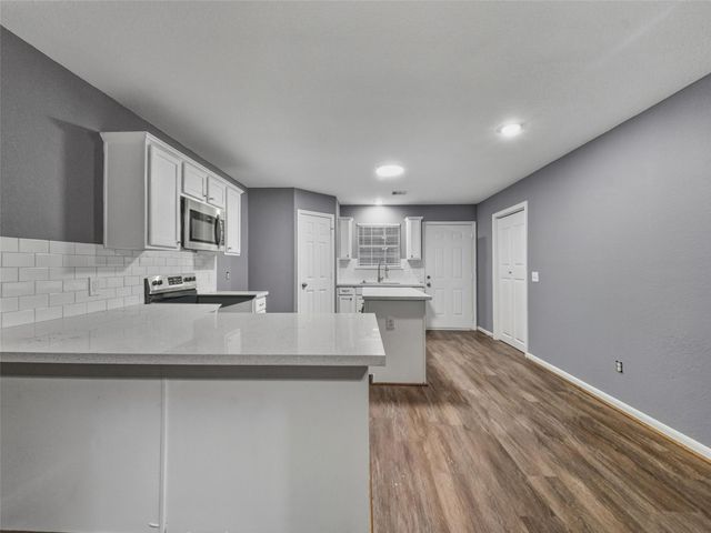 390 Martin Luther King Road, Liberty, TX 77575