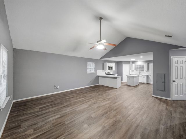 390 Martin Luther King Road, Liberty, TX 77575