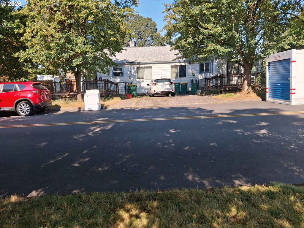 4925 Sw MAIN Ave, Beaverton, OR 97005