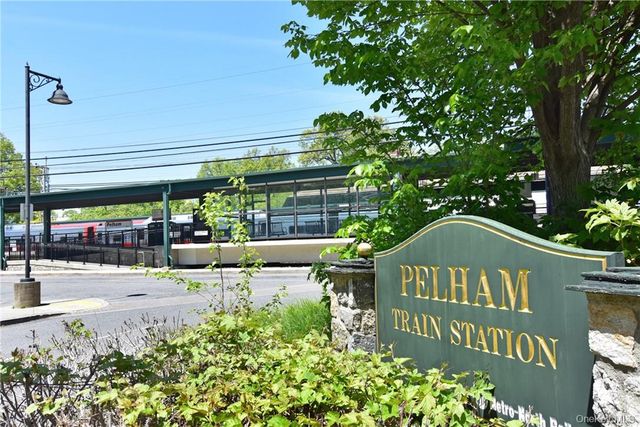 235 Wolfs Lane 3A, Pelham, NY 10803