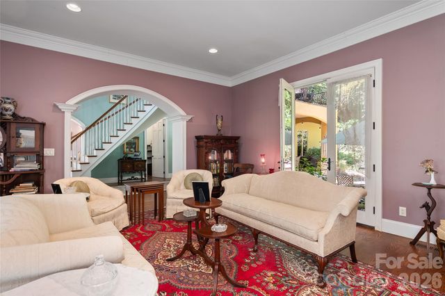 598 Old Toll Road, Asheville, NC 28804