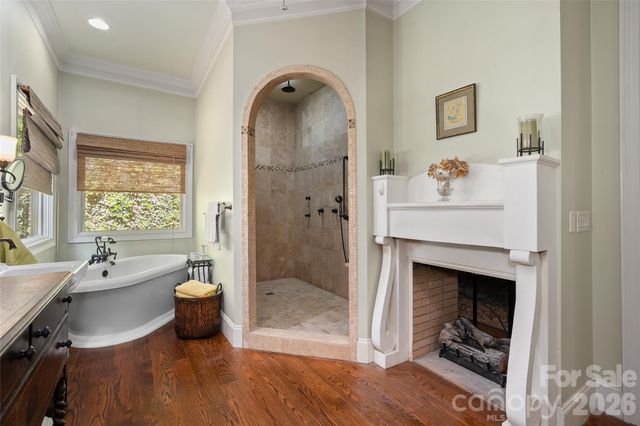 598 Old Toll Road, Asheville, NC 28804