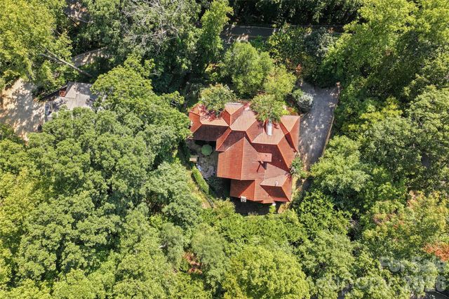 598 Old Toll Road, Asheville, NC 28804