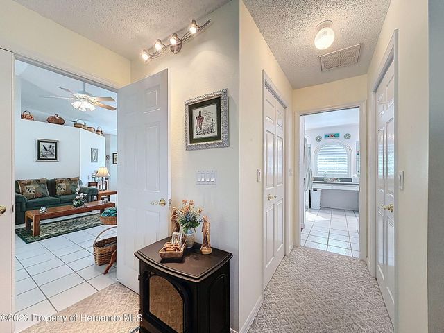 4221 Neff Lake Road, Brooksville, FL 34601