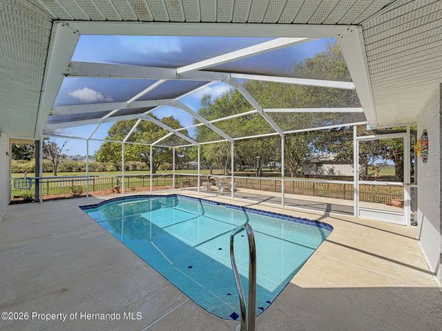 4221 Neff Lake Road, Brooksville, FL 34601