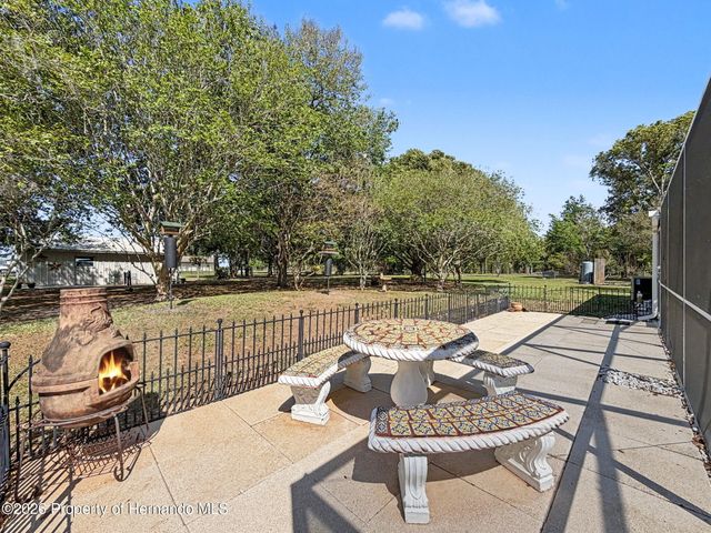 4221 Neff Lake Road, Brooksville, FL 34601