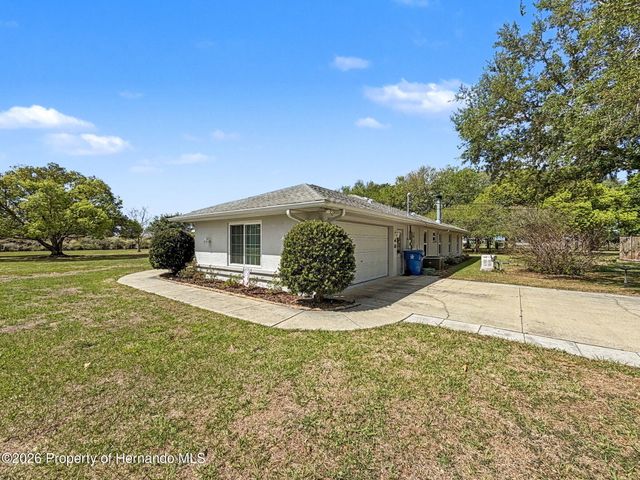 4221 Neff Lake Road, Brooksville, FL 34601