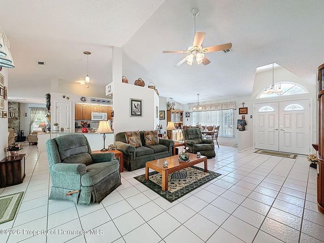 4221 Neff Lake Road, Brooksville, FL 34601