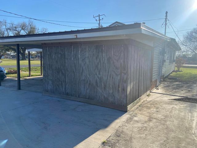 101 Lloyd St, Montegut, LA 70377